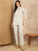 White color option, Sold out, Currently selected