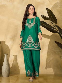 KVS FAB - Women Green Silk Blend Kurta with Pant