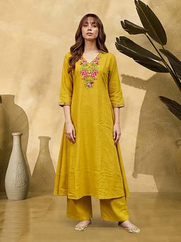 KVS FAB - Women Yellow Silk Blend Kurta with Pant