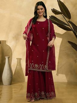 KVS FAB - Women Maroon Georgette Kurta with Pant