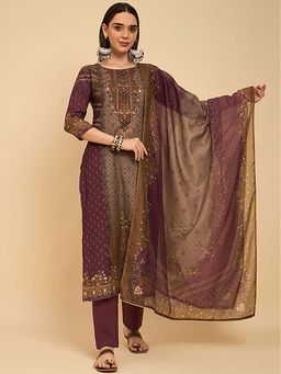 KVS FAB - Women Wine Rayon Kurta with Pant