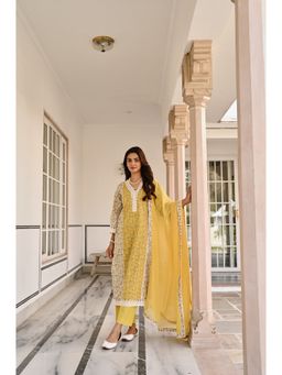 Karaj Jaipur - Mustard Lace Neckline Kurta and Pant with Dupatta (Set of 3)