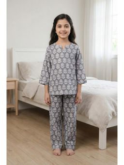 SAY - Grey Round Neck Floral Print Cotton Top and Pyjama