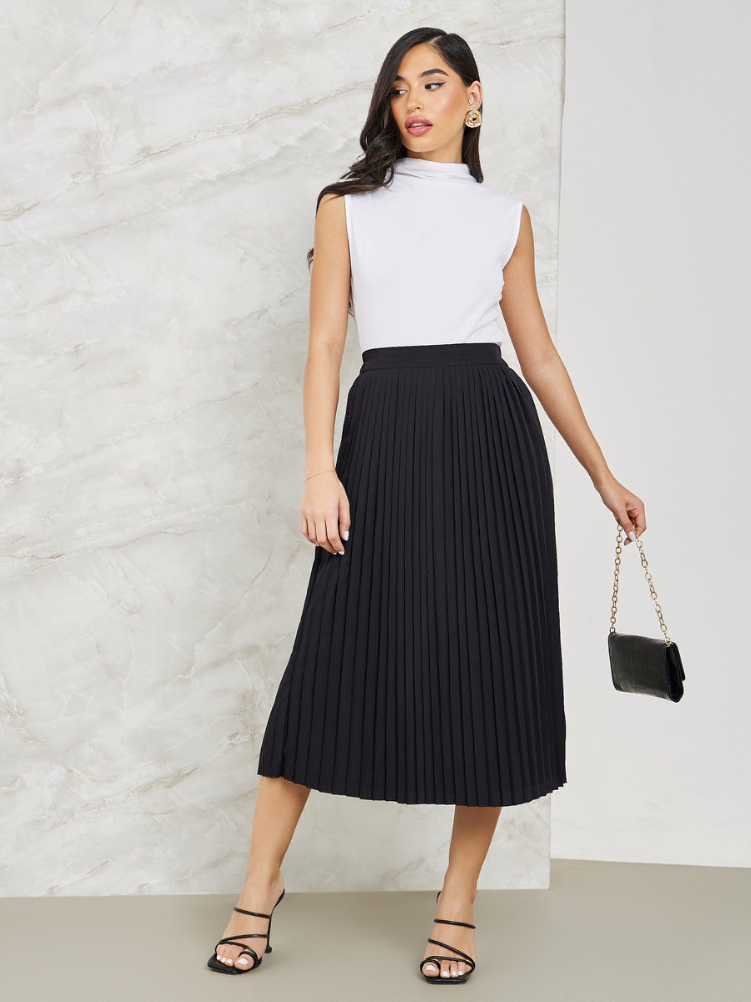 Buy Stylish Black Pleated Skirts Collection At Best Prices