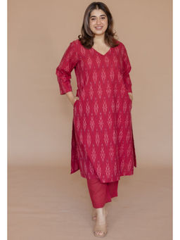 The Indian Ethnic Co. - Aarushi Pink Handloom Ikkat Cotton Straight Kurta