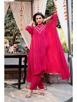 Rizabella - Pink Beads And Stones Kaftan And Pant