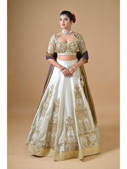 Label Nilansha Jain - Rivaayat Off White Stitched Lehenga With Choli And Dupatta