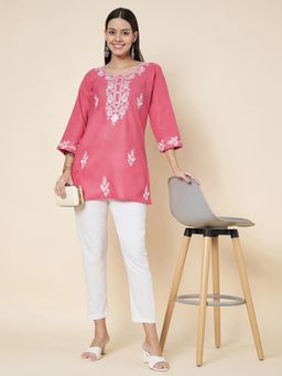 VAIRAGEE - Pink Cotton Embroidered Work Kurti
