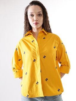 High Star - Women Yellow Embroidered Oversized Spread Collar Long Sleeves Shirt