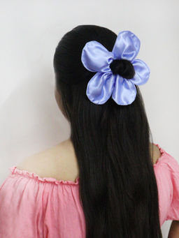 Soho Boho Studio - Powder Blue Periwinkle Flower Scrunchie