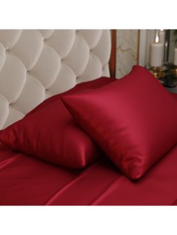 Stoa Paris - Red Ultra Satin Pillow Covers (Set Of 2)