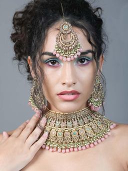Odette - Pink Stones Traditional Jewellery Set