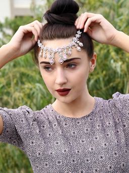 Odette - Pink Stones Traditional Jewellery Set