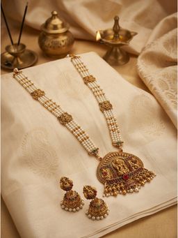 STILEADDA - White Temple Traditional Jewellery Set