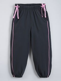 Hopscotch - Grey Bow Applique Joggers