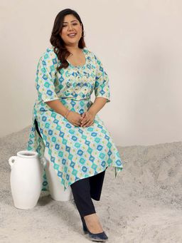 Extra love by Libas - Off White Printed Silk Blend Kurtas for Women