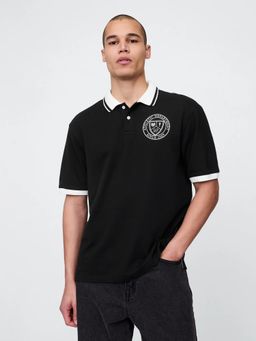 GAP - Men Black Logo Polo Neck Half Sleeve T-Shirt