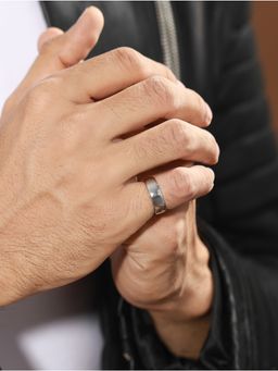Priyaasi - Solid Silver-Plated Finger Band Ring for Men