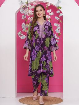 BHAMA COUTURE - Purple Cotton Blend V-Neck Floral Co-Ord Set