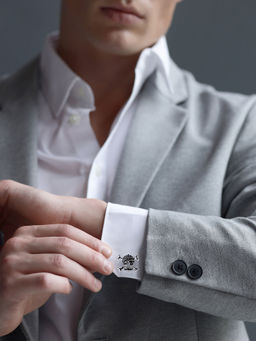 Shaze - Skullptural Black Cufflinks