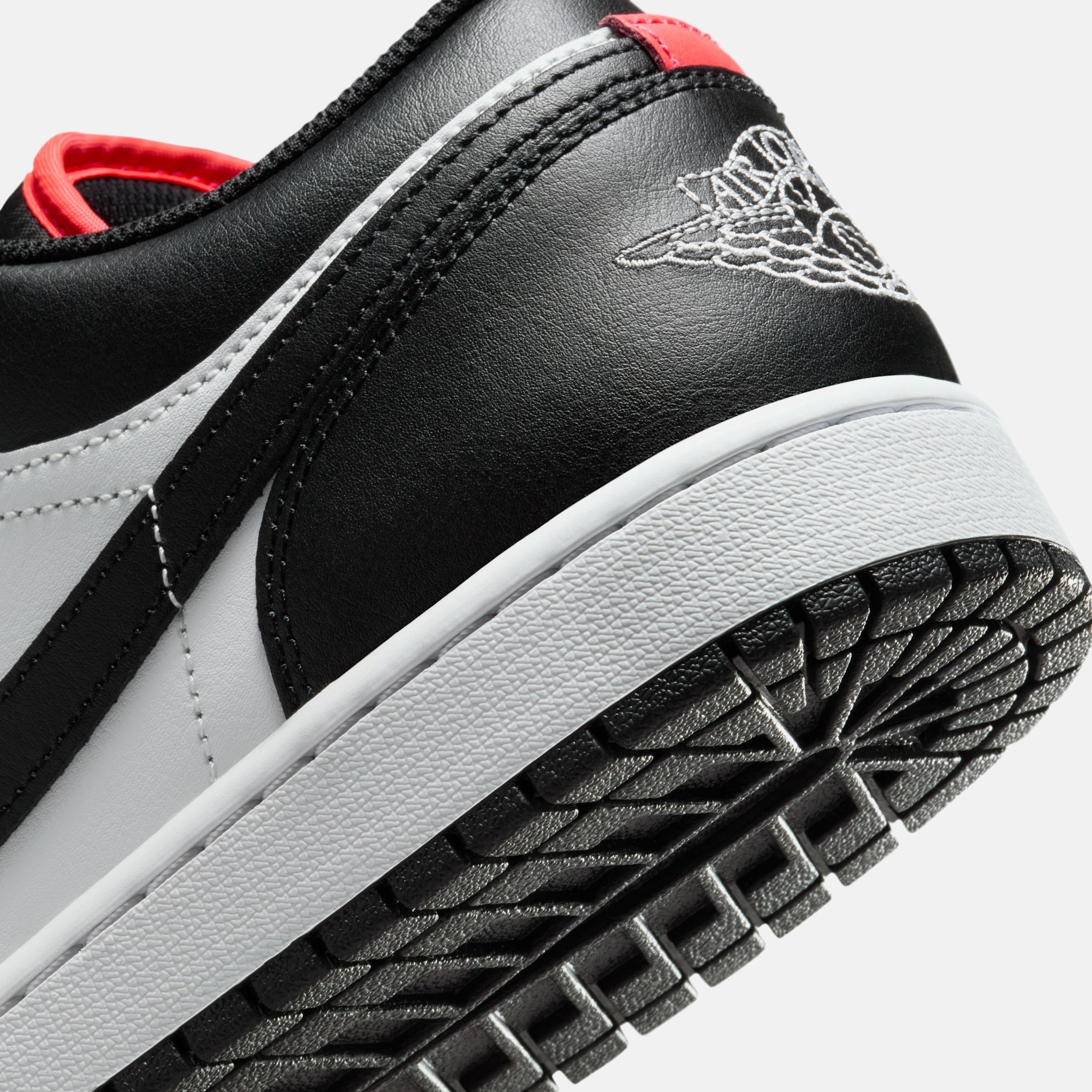 Buy Air Jordan 1 Low Men's Shoes Online | Nike India