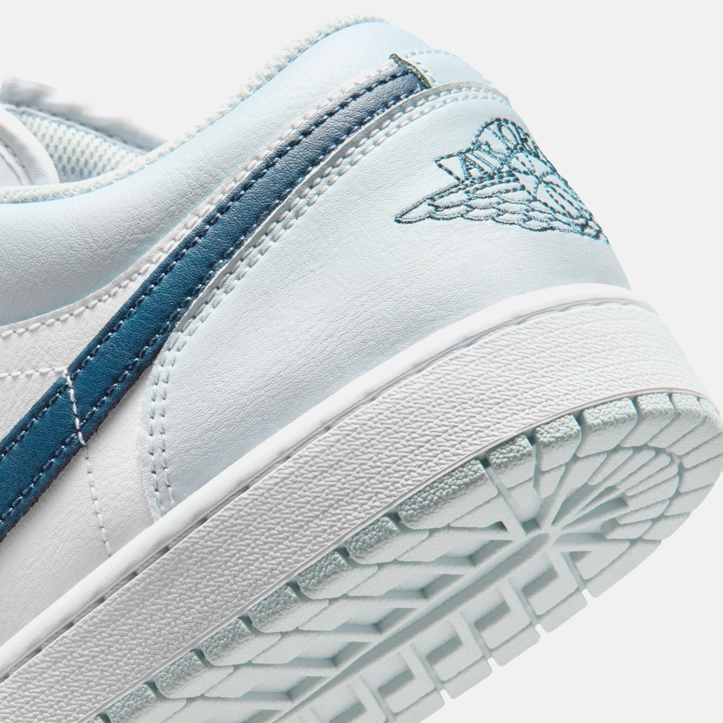 Buy Air Jordan 1 Low Men's Shoes Online | Nike India