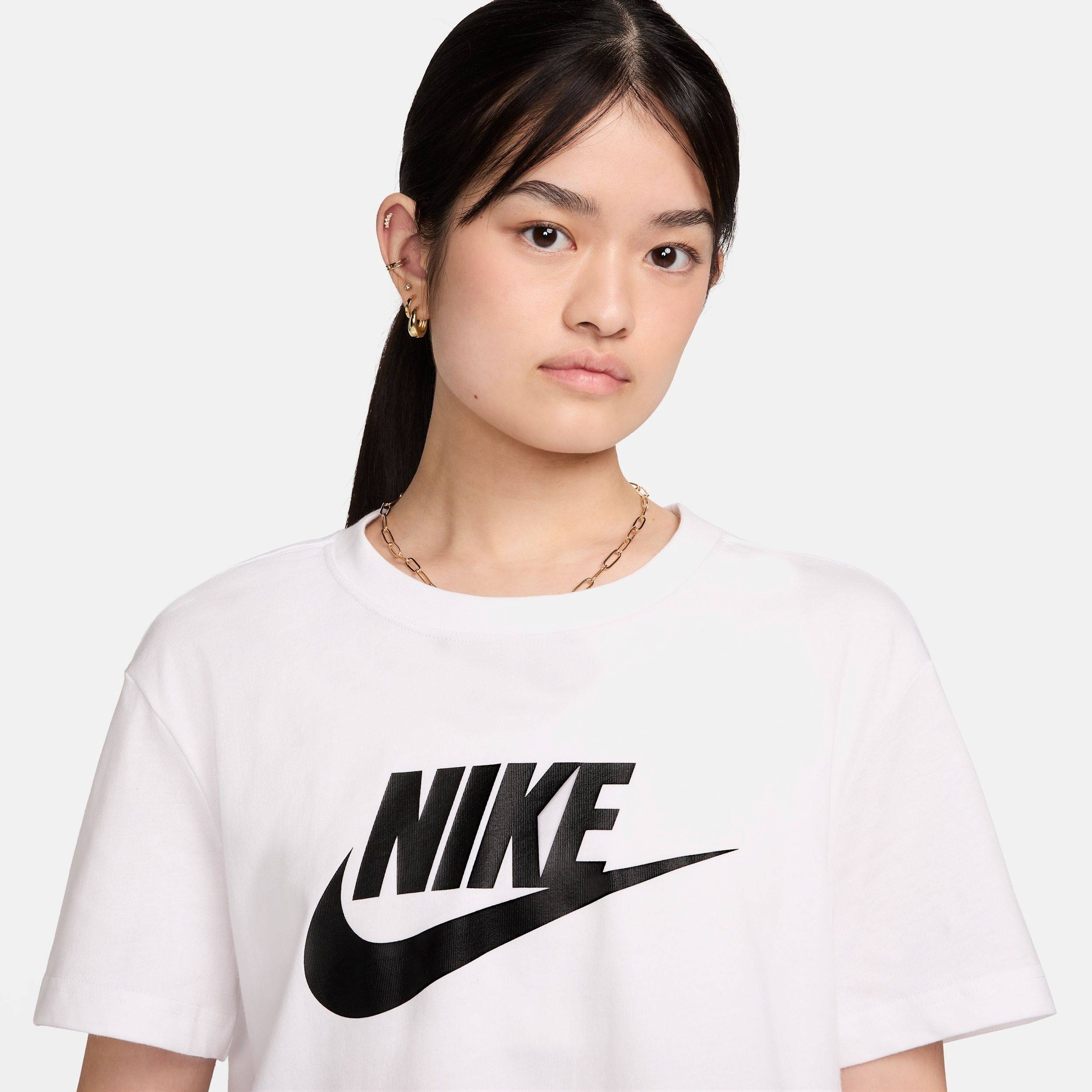 Buy Nike Sportswear Essential Women's Cropped T-Shirt Online