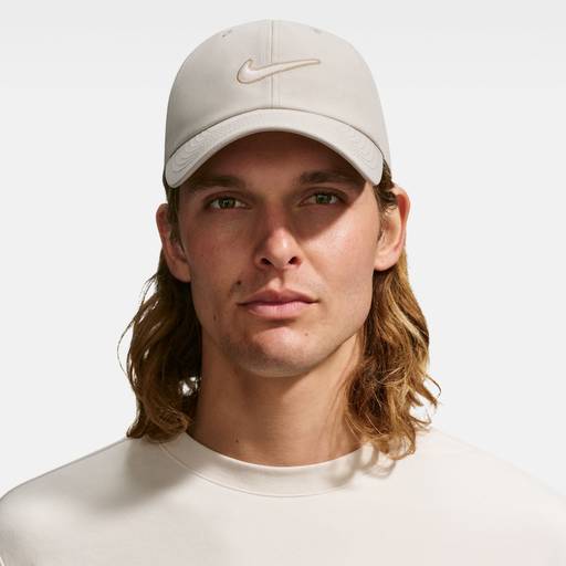 Nike Club - Unstructured Swoosh Cap