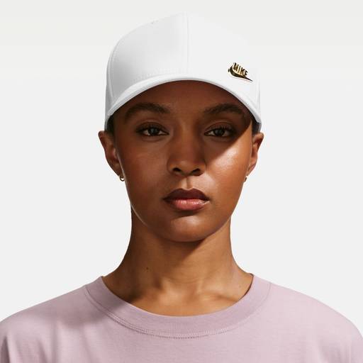 Nike Dri-FIT Club - Structured Metal Logo Cap