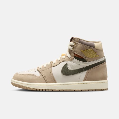Air Jordan 1 Retro High OG 'Pro Green' Women's Shoes