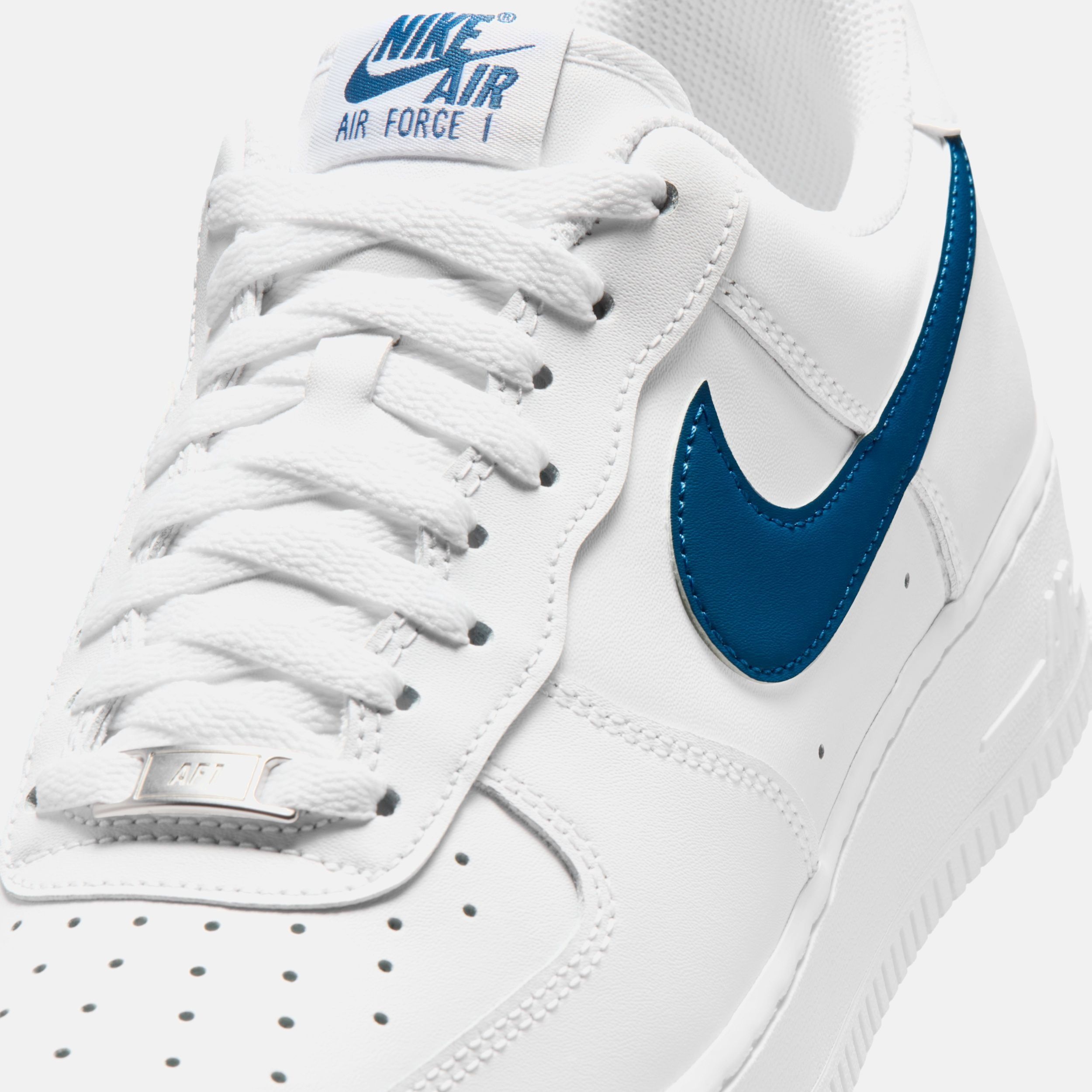 Buy Nike Air Force 1 '07 Men's Shoes Online | Nike India