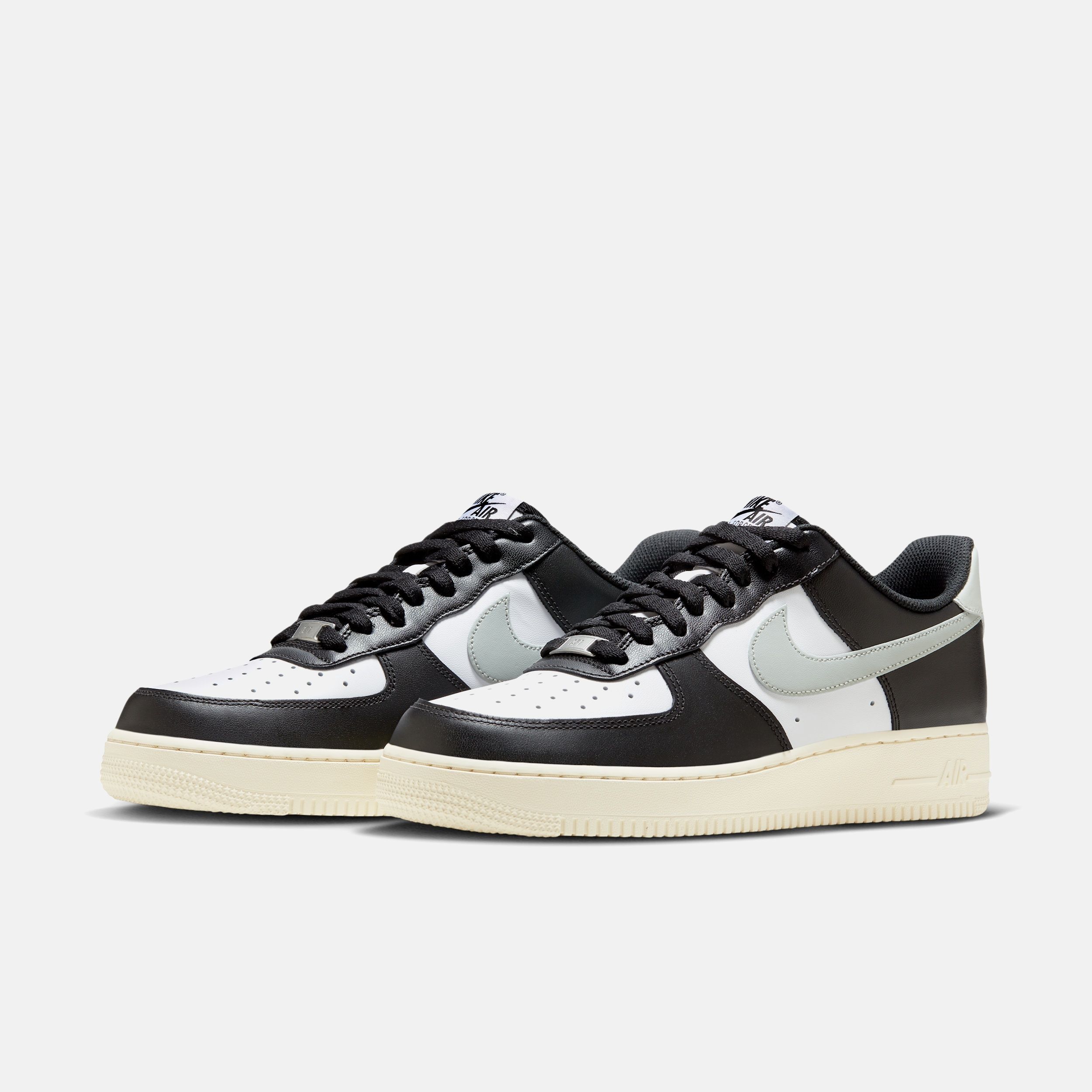 Buy Nike Air Force 1 '07 Shoes Online | Nike India