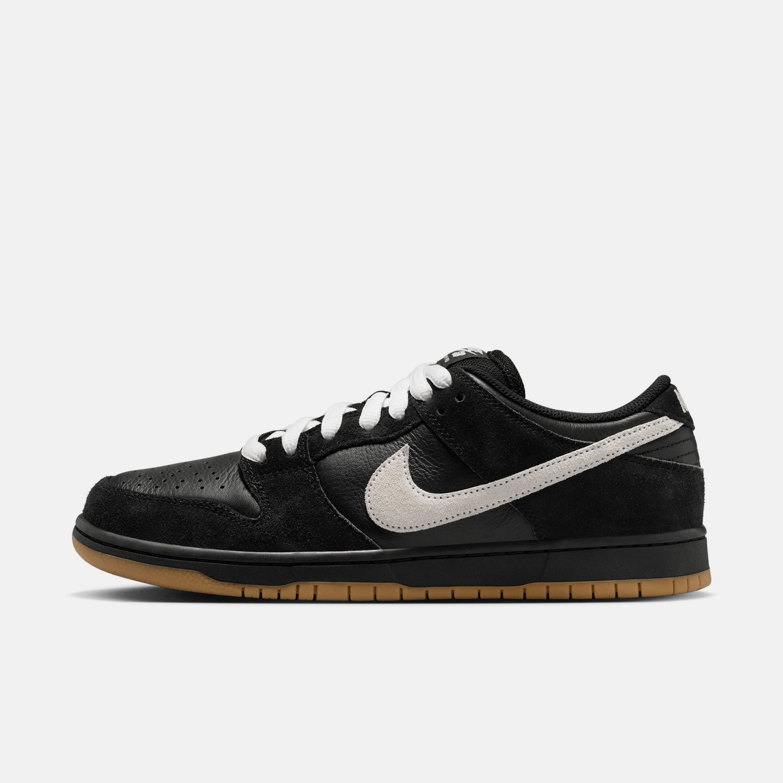 Buy Nike SB Dunk Low Pro Skate Shoes Online | Nike India