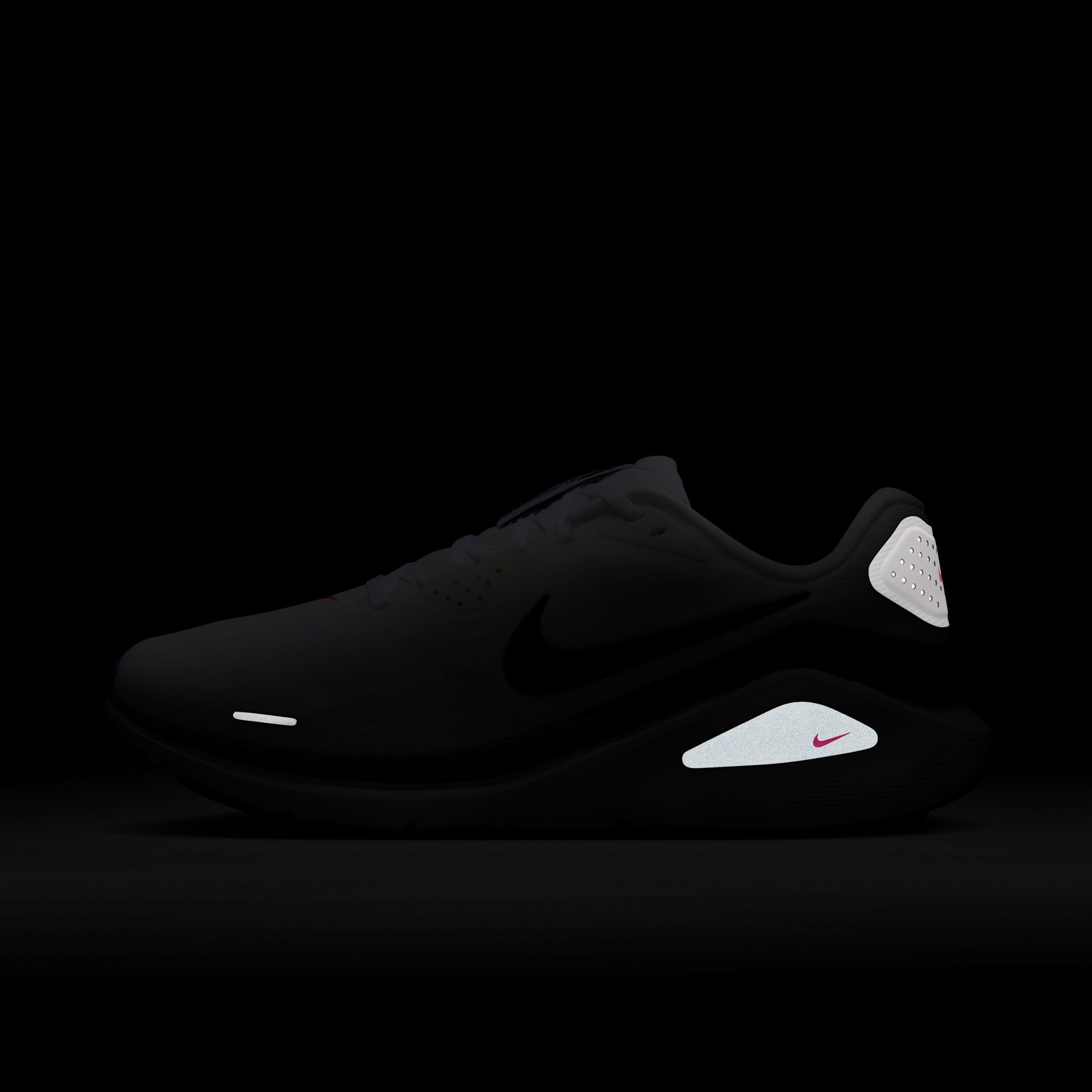 Buy Nike Structure 26 Men's Road Running Shoes Online | Nike India