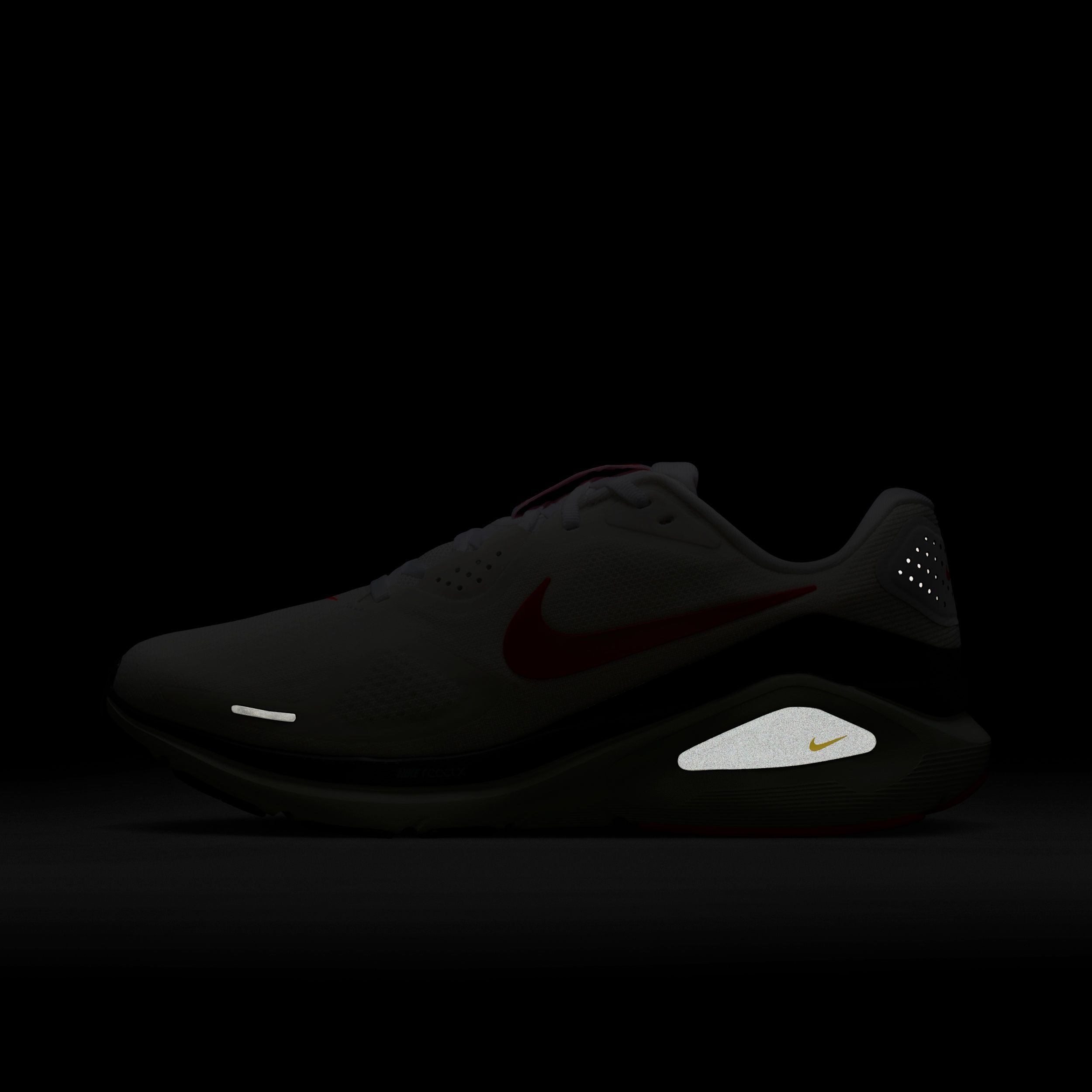 Buy Nike Structure 26 Men's Road Running Shoes (Extra Wide) Online