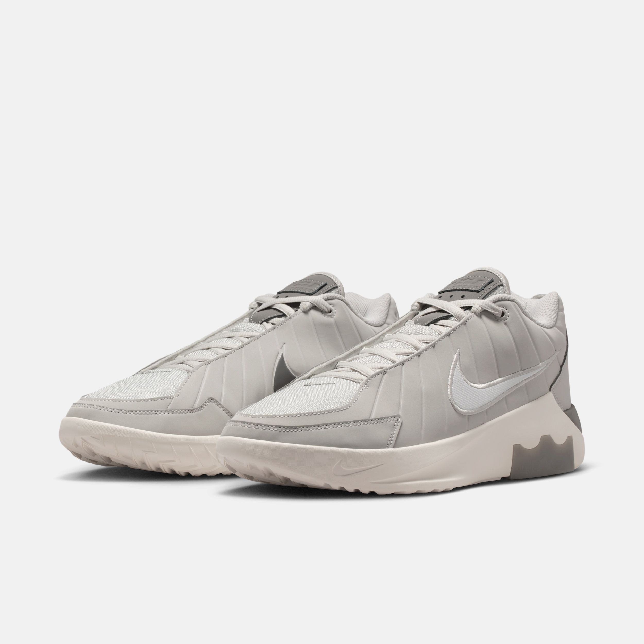 Buy Nike LeBron Witness IX EP Basketball Shoes Online | Nike India