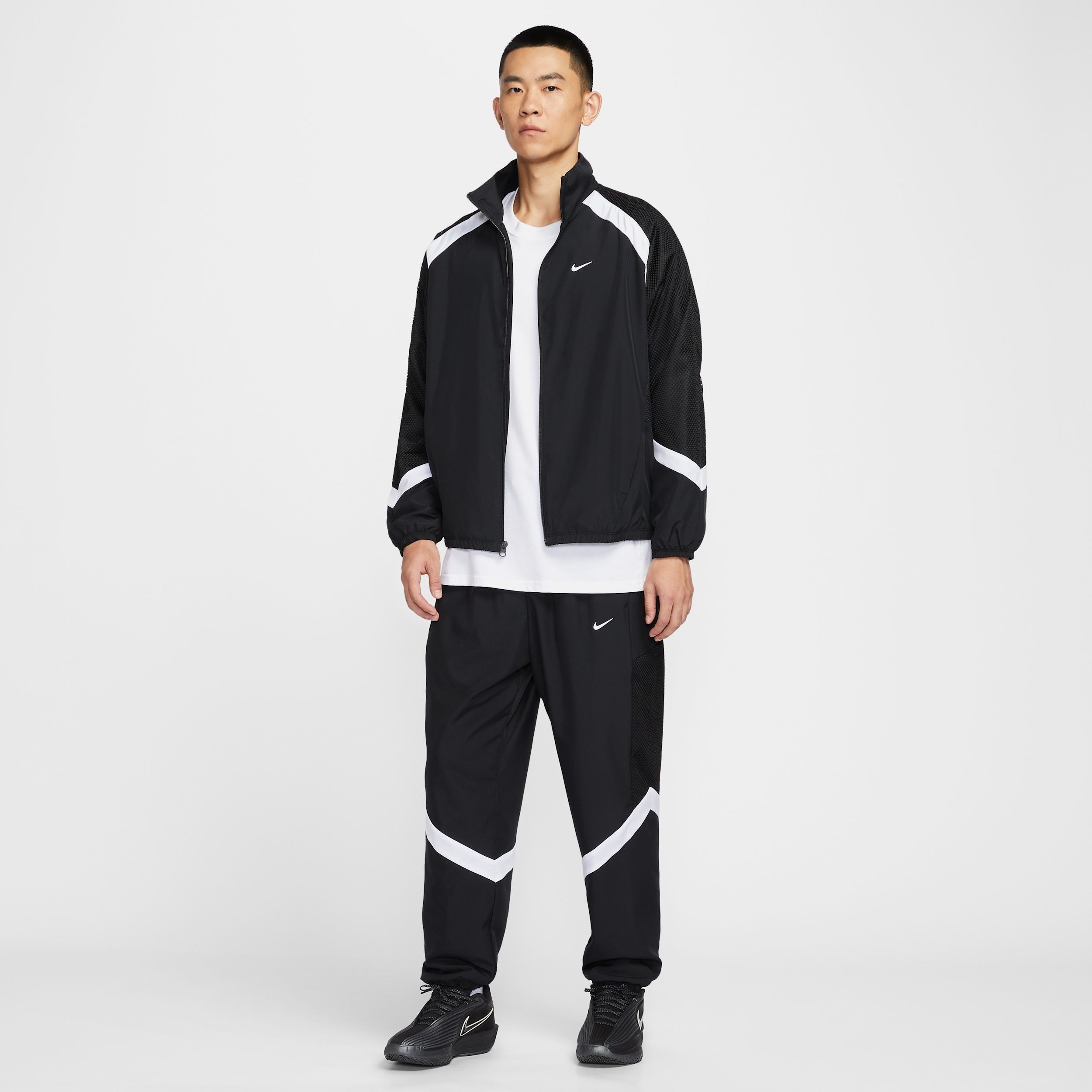 Buy Nike Icon Men's Woven Basketball Jacket Online | Nike India