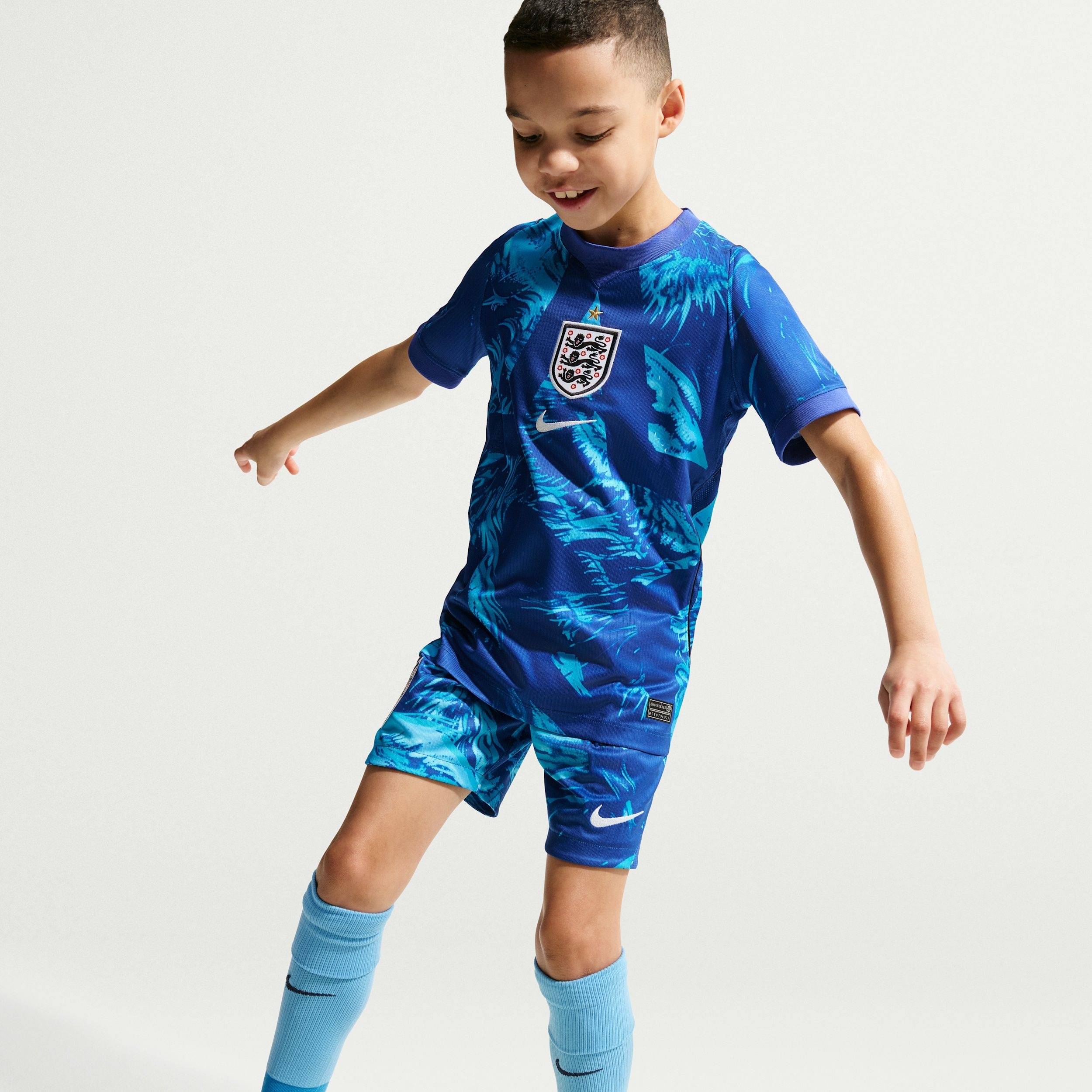 Buy Nike England 2026 Stadium Goalkeeper Older Kids' Dri-FIT