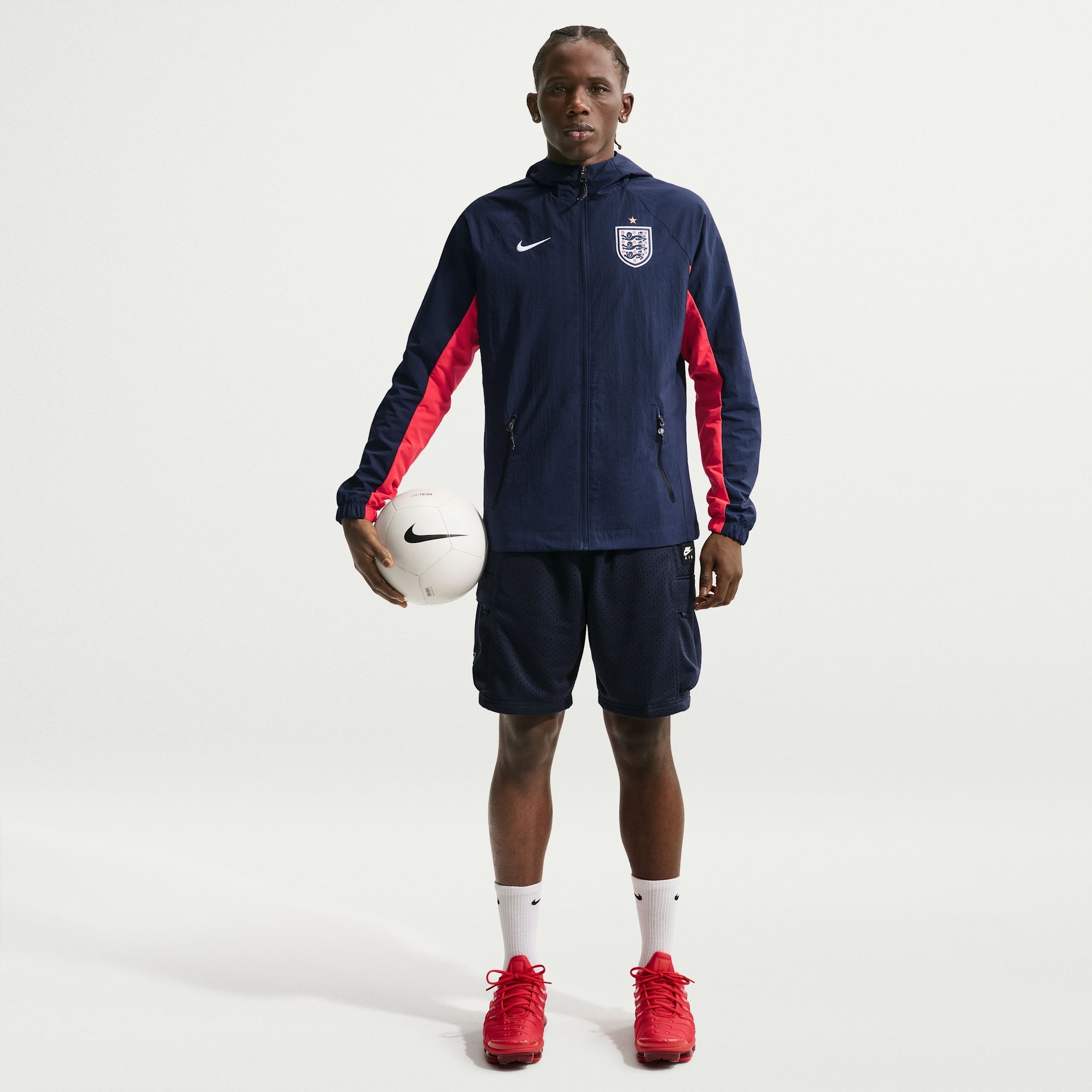 Buy Nike England AWF Men's Football Woven Jacket Online | Nike India