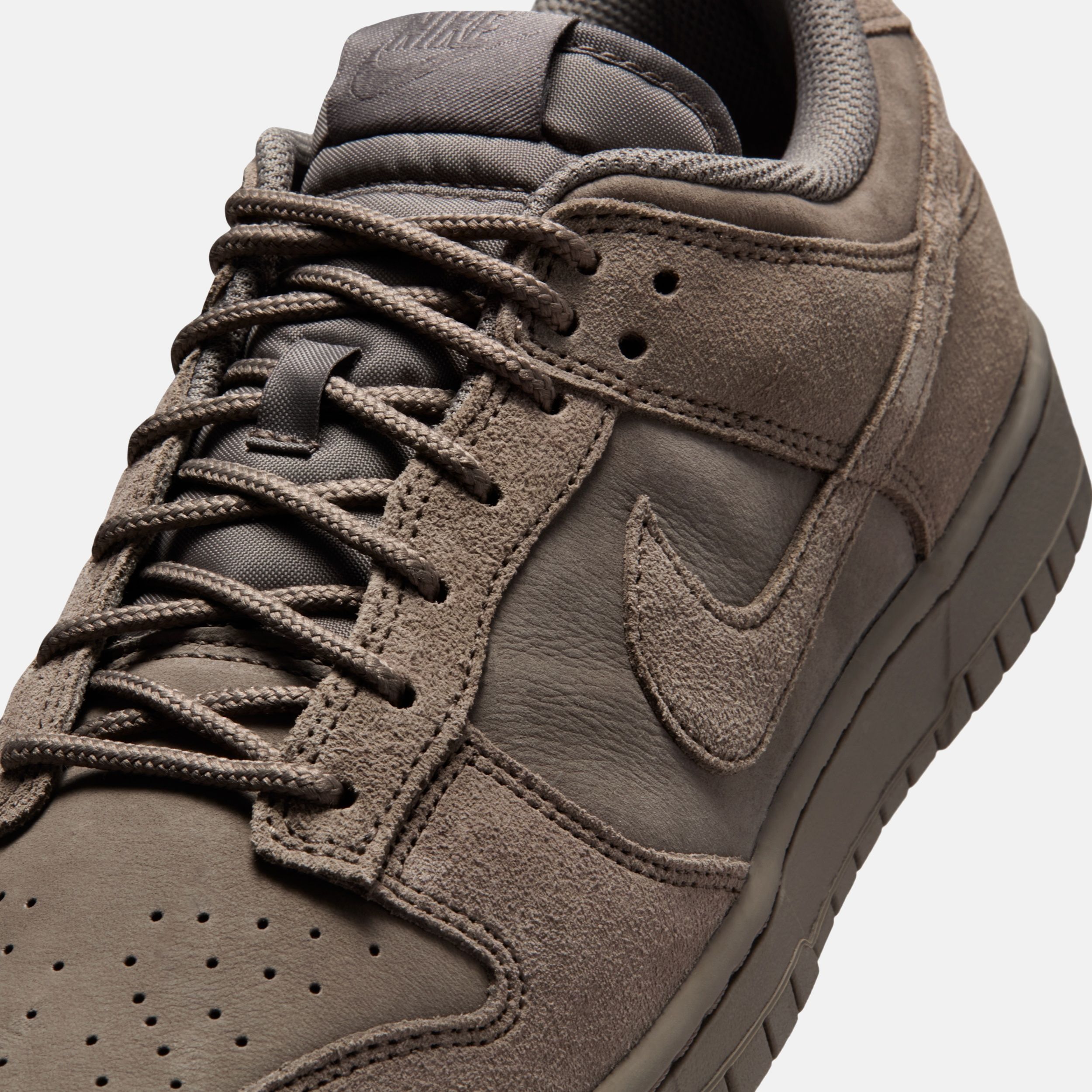 Buy Nike Dunk Low Retro SE Men's Shoes Online | Nike India