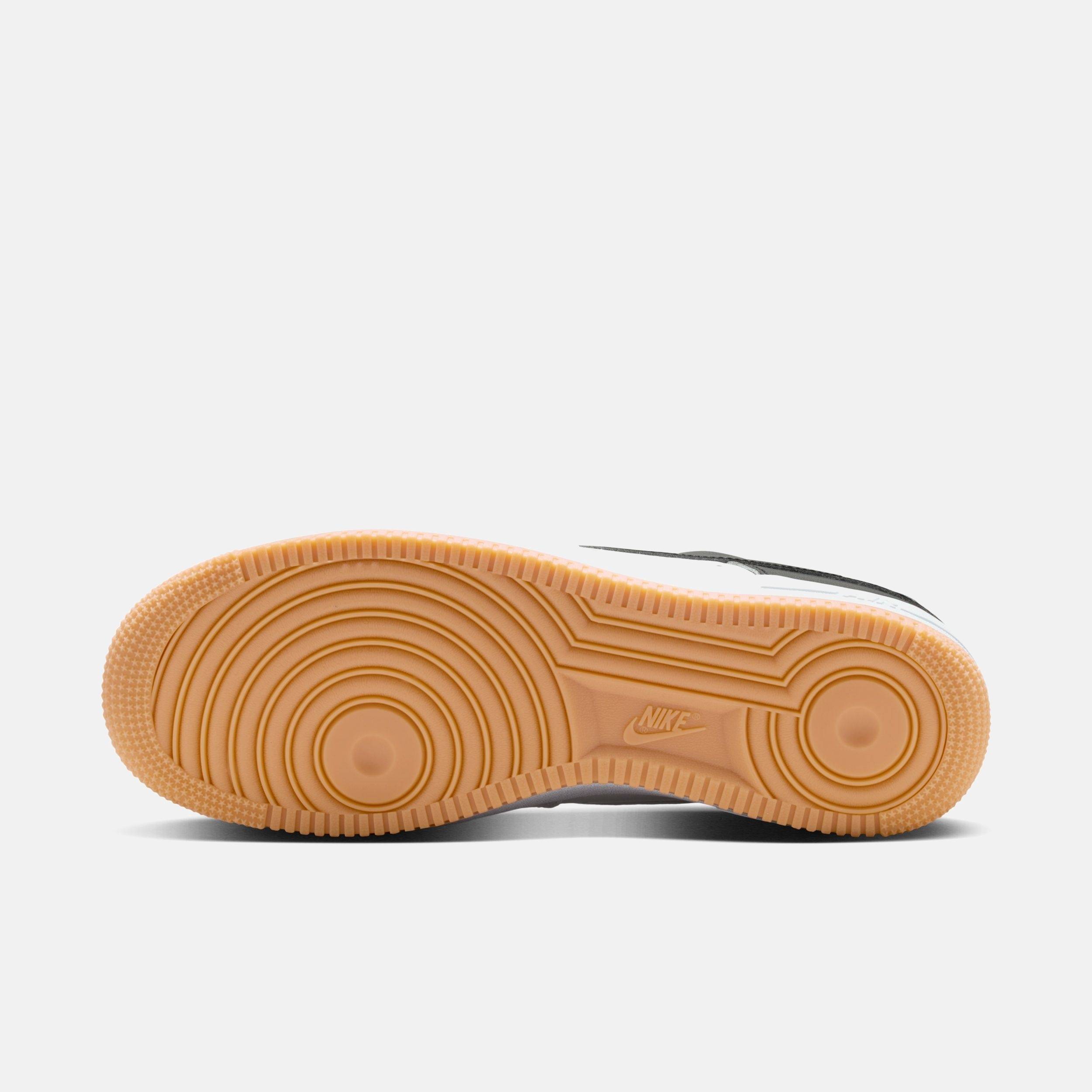 Buy Air Force 1 '07 LV8 Men's Shoes Online | Nike India