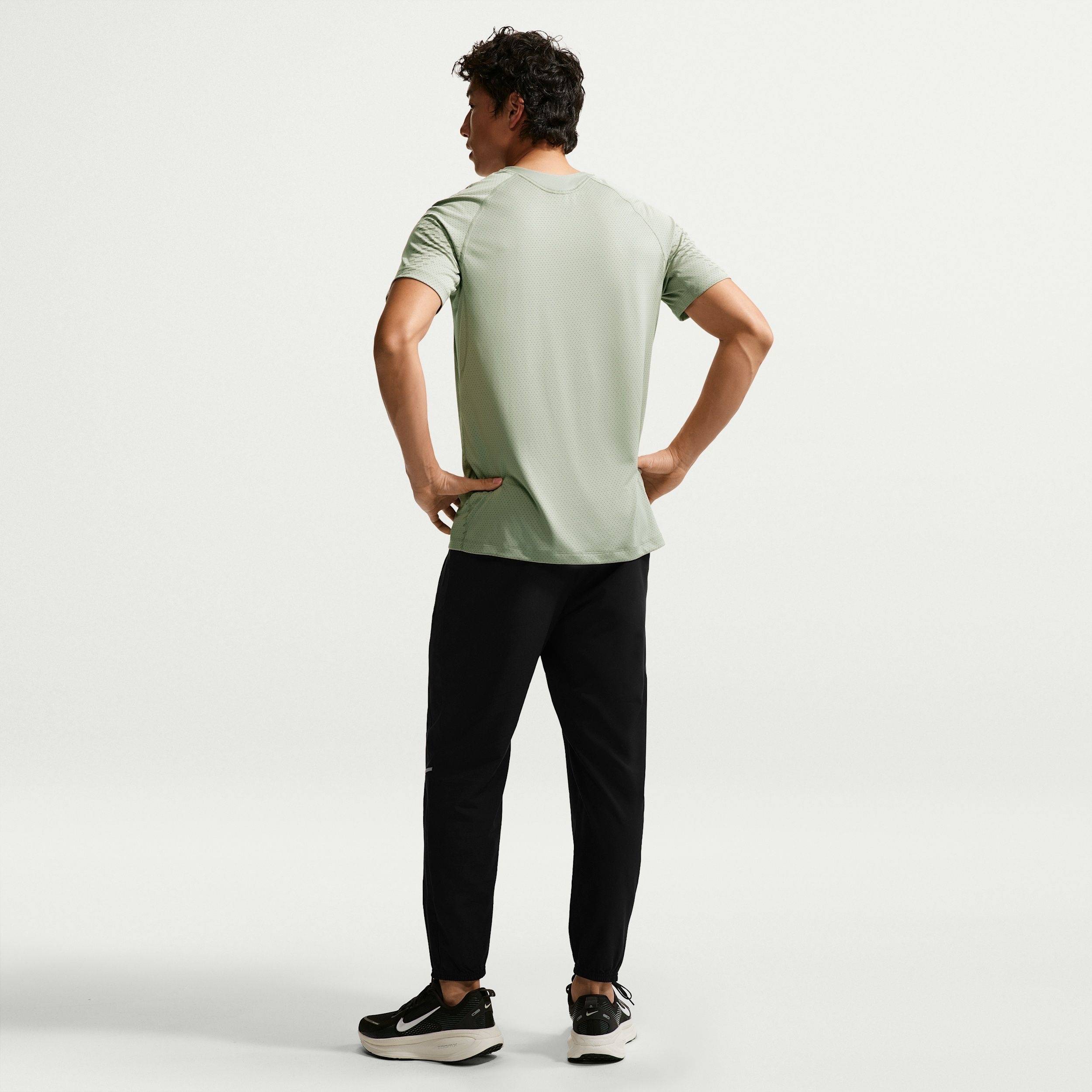 Buy Nike Miler Men's Dri-FIT Woven Running Trousers Online | Nike