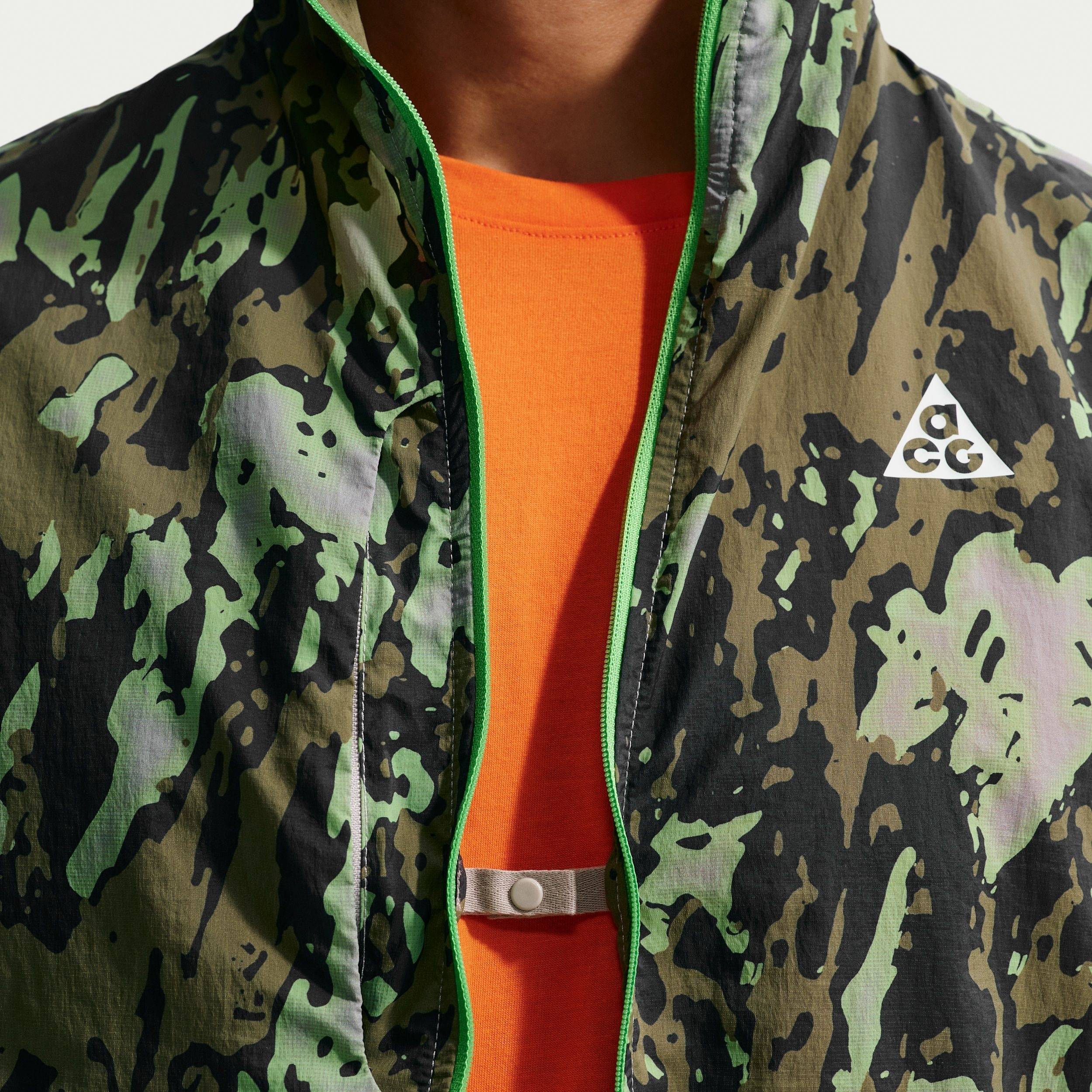 Buy Nike ACG Men's Trail Running Jacket Online | Nike India