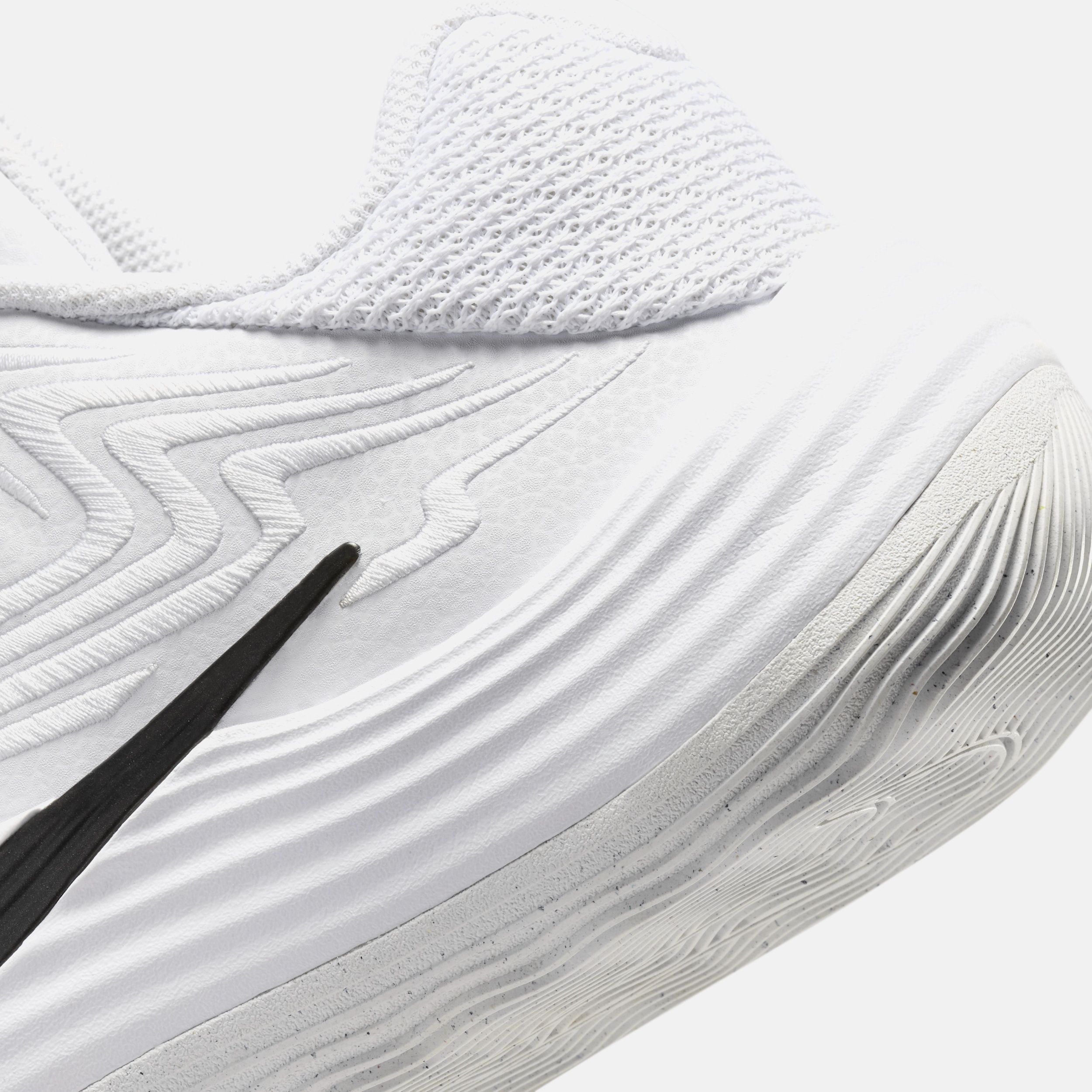 Buy Nike Precision 8 Low Men's Basketball Shoes Online | Nike India