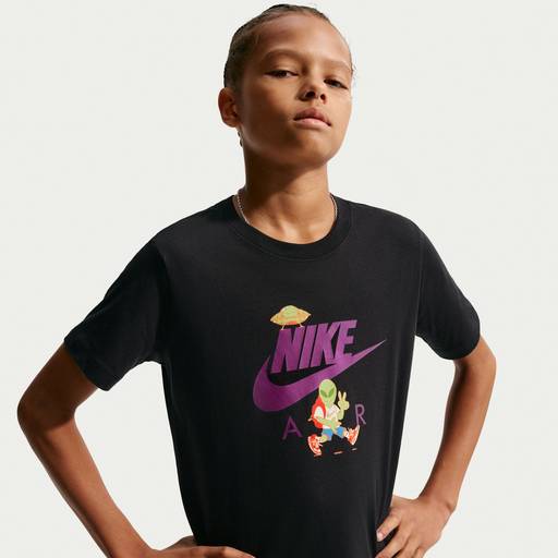 Nike Sportswear - Older Kids' T-Shirt