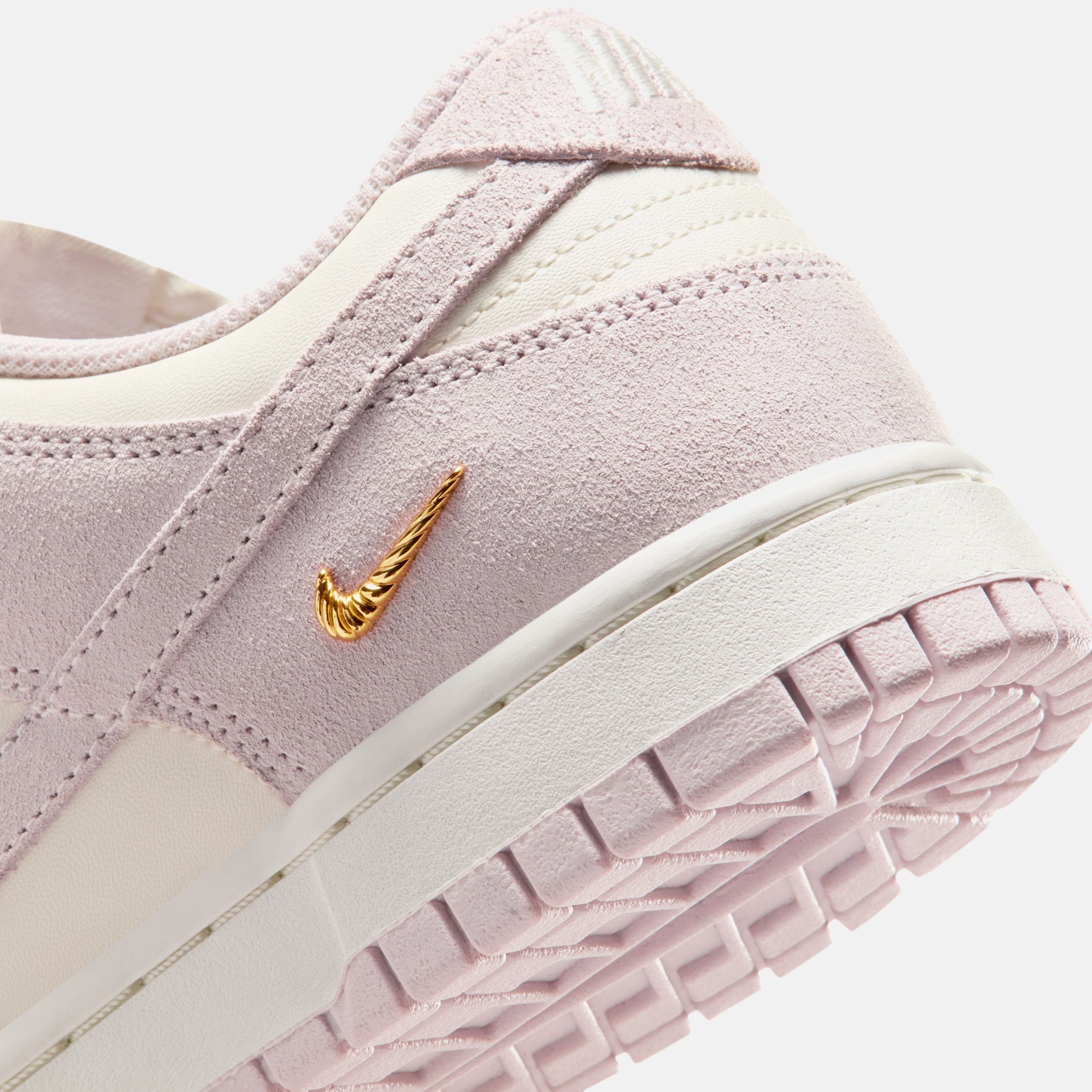 Buy Nike Dunk Low Women's Shoes Online | Nike India