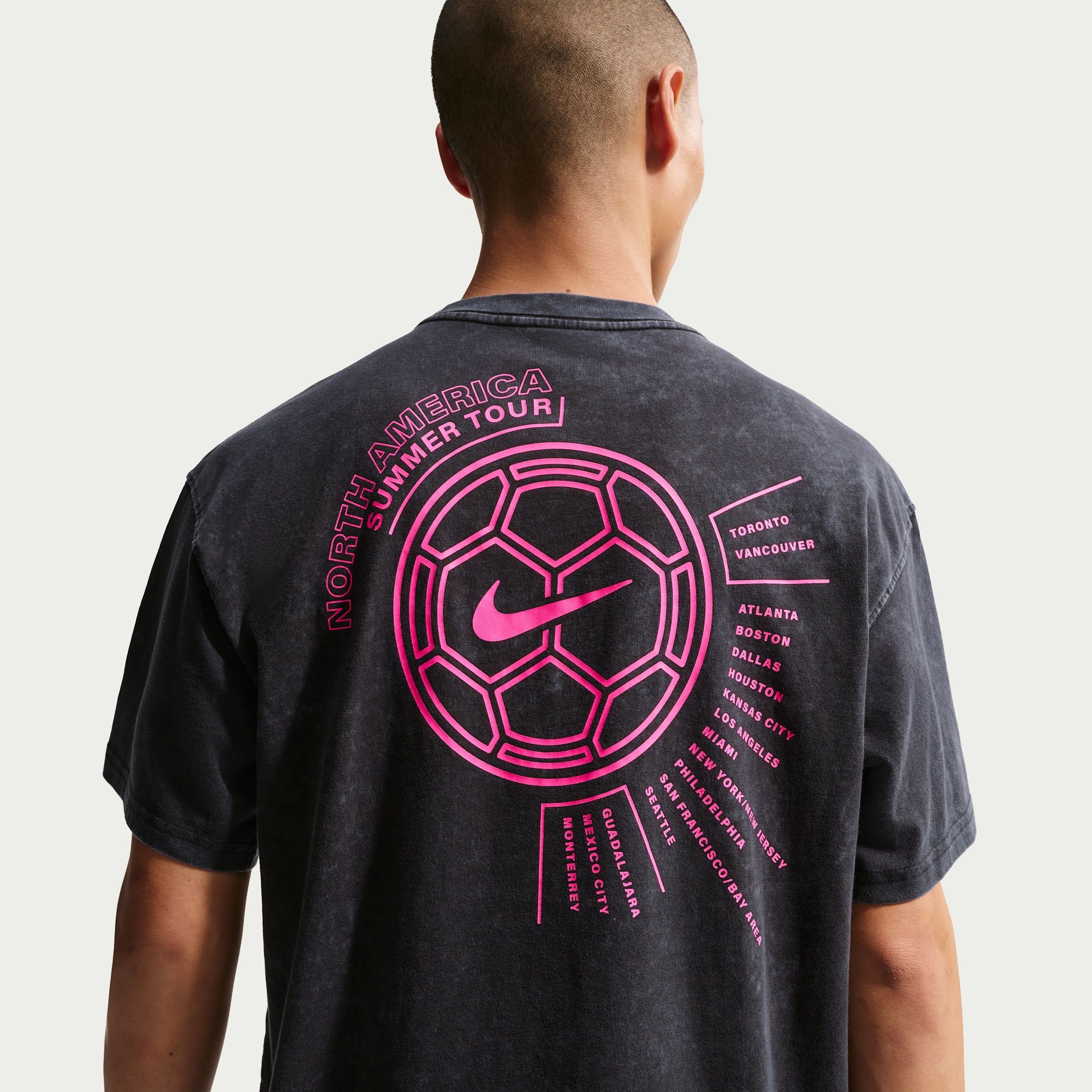 Buy Nike Men's Football T-Shirt Online | Nike India