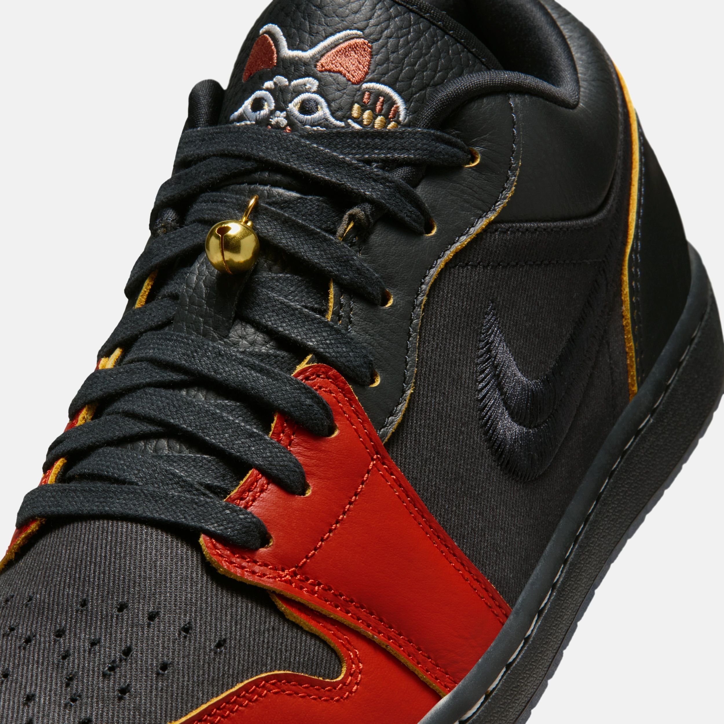 Buy Air Jordan 1 Low SE Men's Shoes Online | Nike India