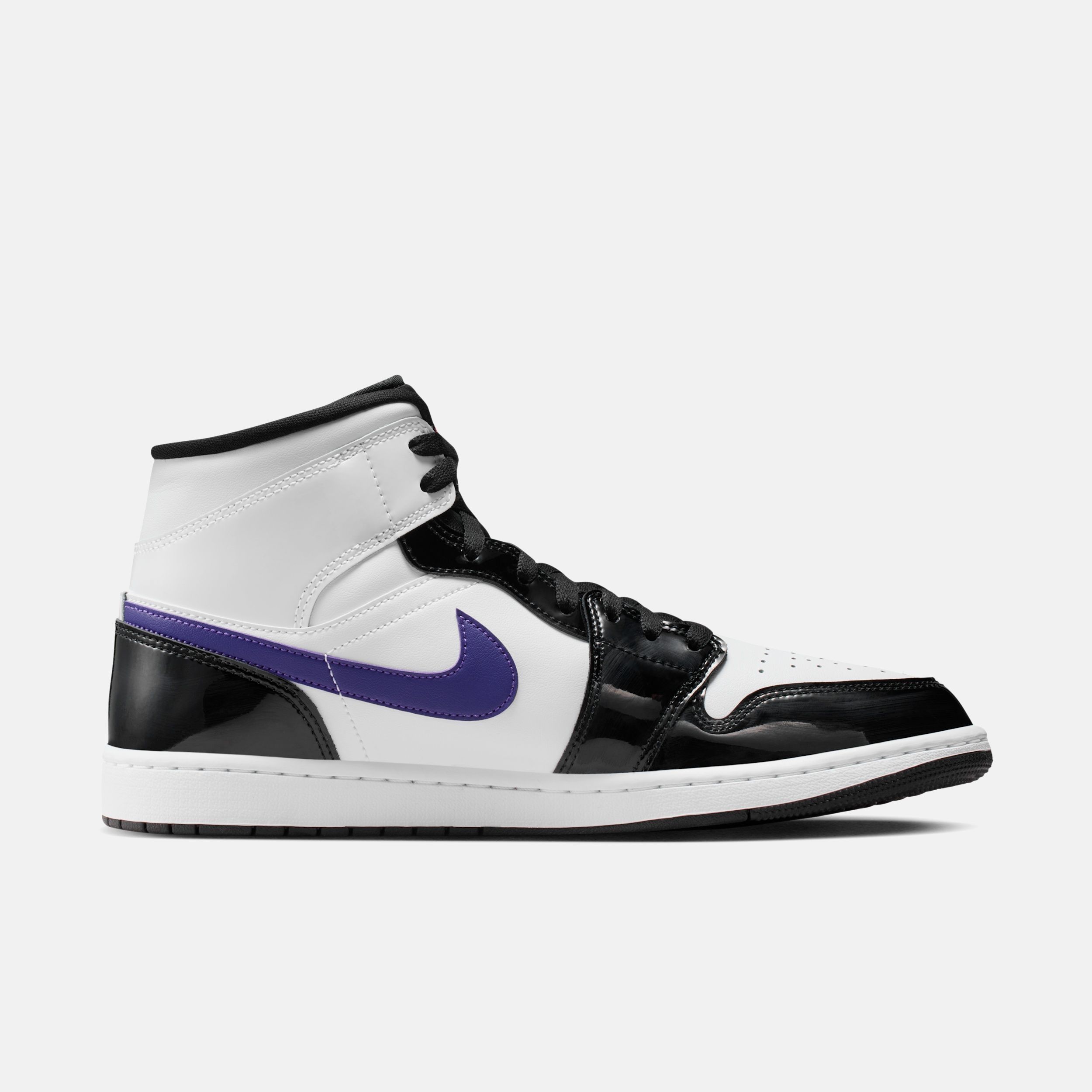 靴 YTNike Air Jordan1 Purple/White/Black Buy Nike Air Jordan 1 Mid SE Online | Nike India