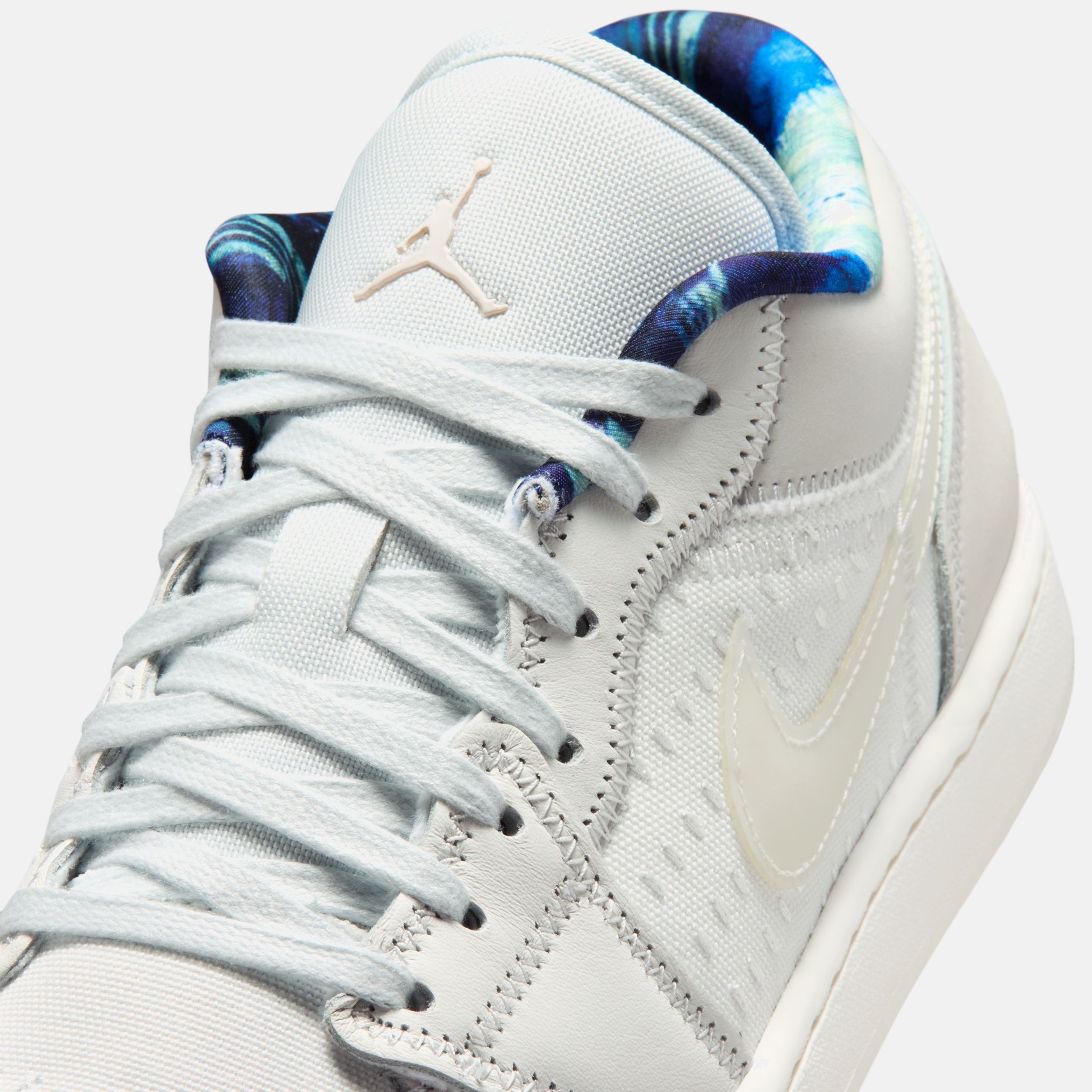 Buy Air Jordan 1 Low SE Men's Shoes Online | Nike India